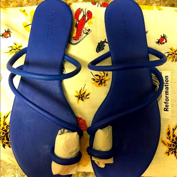 Reformation Shoes - REFORMATION Royal Blue Leather fall holidays Thong Sandals size 5.5 NEW w BAG